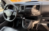 vehicle image #30