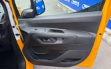 vehicle image #21