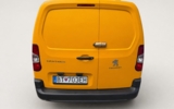 vehicle image #14