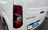 vehicle image #18