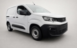 vehicle image #4