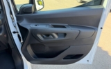 vehicle image #27