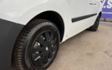 vehicle image #17