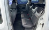 vehicle image #24
