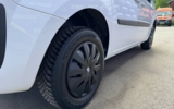 vehicle image #16