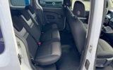 vehicle image #31