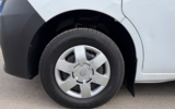 vehicle image #46