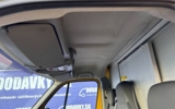 vehicle image #12