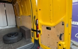 vehicle image #18