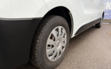 vehicle image #10