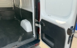 vehicle image #35