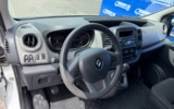 vehicle image #23