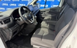 vehicle image #18