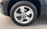 vehicle image #42