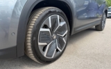 vehicle image #11