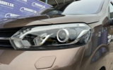 vehicle image #12