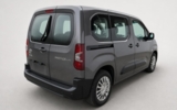 vehicle image #11