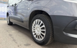 vehicle image #6