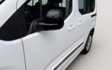vehicle image #10