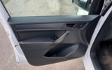 vehicle image #14