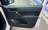 vehicle image #14