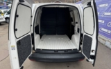 vehicle image #18