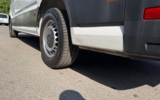vehicle image #18