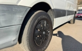 vehicle image #9