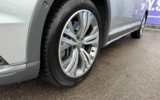 vehicle image #12