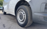 vehicle image #14