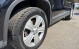 vehicle image #9