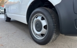vehicle image #6