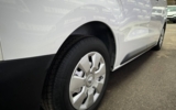 vehicle image #16
