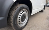 vehicle image #10