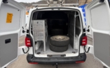 vehicle image #32
