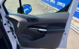vehicle image #32