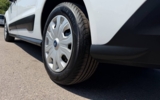 vehicle image #18