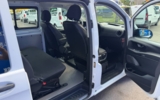 vehicle image #32