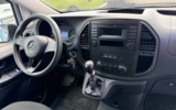 vehicle image #30