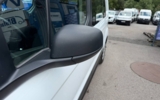 vehicle image #10