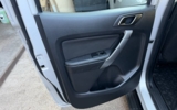 vehicle image #16