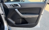 vehicle image #19
