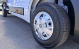 vehicle image #9
