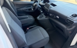 vehicle image #29