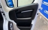 vehicle image #28