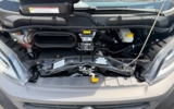 vehicle image #37