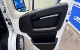 vehicle image #27