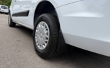 vehicle image #16