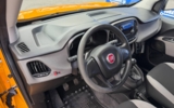 vehicle image #25