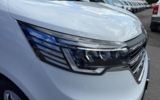 vehicle image #5